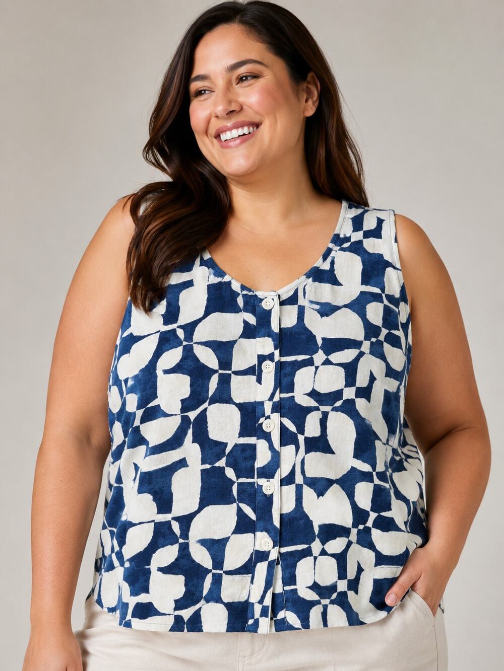 Sonoma 3X Plus Blue White Beige Abstract Button Front Sleeveless Top